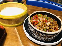 -雀舞云南菜(天津天河城购物中心店)