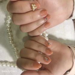 -阿噶西美甲美睫