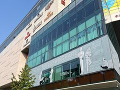 -乐刻运动健身(蓝润摩里中心店)