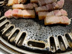 厚切五花肉-唯成•韩国炭火烤肉 유성고기