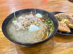 -青石桥老瓦房肥肠粉总店(青石桥总店)