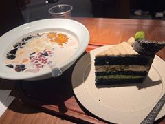 -RUXU入续糖水铺与包(卓悦中心店)