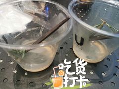 -HUG·拥抱咖啡(郑州宝龙广场店)