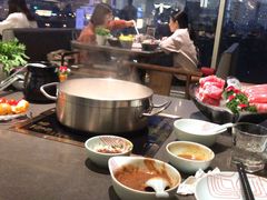-捞王锅物料理(上海世茂广场店)