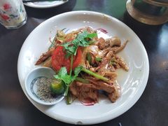 -大头虾越式风味餐厅(光明广场店)