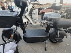 -爱玛电动车