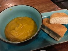 -蓝壁虎咖啡酒馆