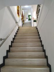 -倾城妃姿美疗中心