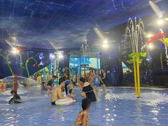 -青岛东方影都融创水世界