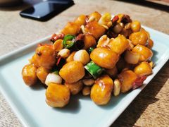 -金牌老碗时尚陕菜(王府井百货店)