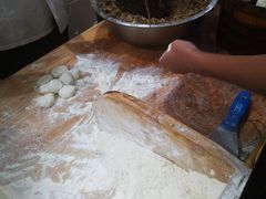 -舒小笼松针小笼包