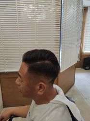 -MARTIN'S BARBER SHOP男士理发馆