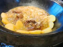 -鱼窝棚柴火铁锅炖(富山屯店)