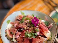 无花果生火腿沙拉-O'mills Sourdough Bakery&Bistro(永嘉路店)