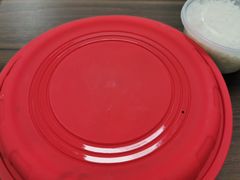 -红渡小香·牛肉麻辣香锅(车站南路店)