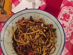 -荆九爷爆炒桥头三嫩(云南北路店)