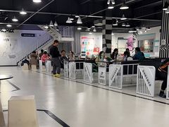 -极限PLAY运动娱乐新世界·团建派对潮玩休闲馆·室内蹦极高空游乐园