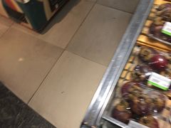 -blt精品超市(上海杨浦合生汇店)