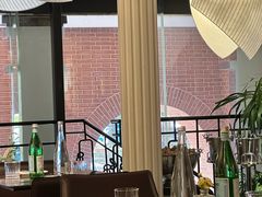 -LESCEDARS Brasserie Bistro香柏树
