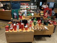 零售区-星巴克(天津鲁能中心第三店)