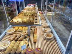 -焙丽拾光(麦凯乐直营店)