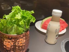 -钱小奴海鲜自助黑金店(杭州滨江龙湖店)