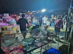 -中环花鸟鱼虫市场