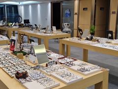-Eziwish眼镜·蔡司授权店