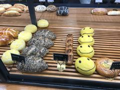 -焙丽拾光(麦凯乐直营店)
