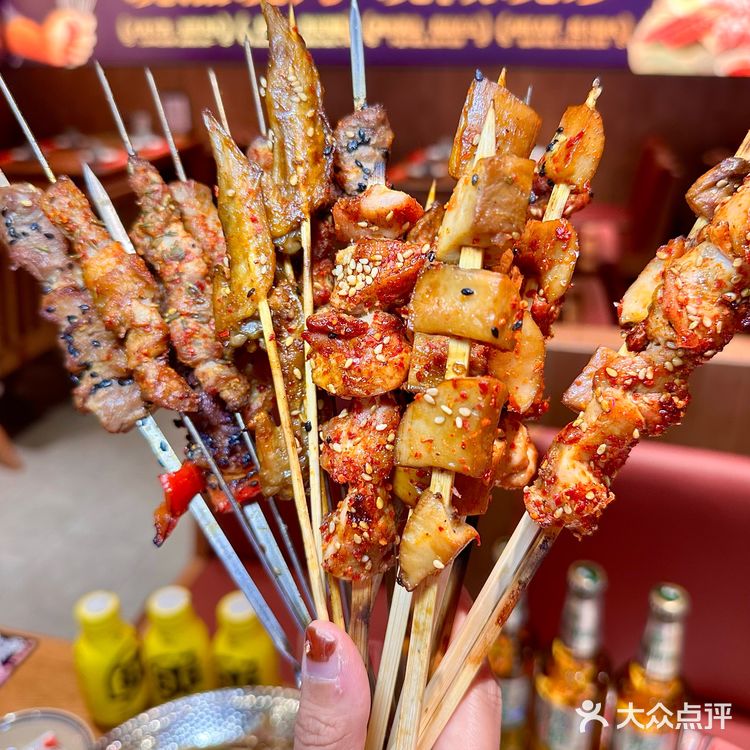 沈阳烧烤都细分赛道了，我站海鲜这条！鲜迷糊🔥