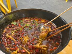 -鸿顺老铁锅美蛙鱼府(解放碑店)