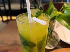 -MARU玛露音乐餐厅(大学路店)