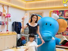 -香港ELEMENTS圆方