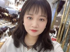 -LAQUEEN 时尚健康假发(万象城总店)