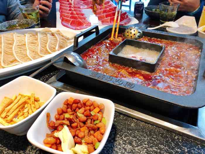 王启华火锅(曲江南湖店)-"来过很多次的火锅店,正常情况都需要订座 .