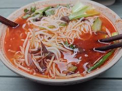 -粉八·云南米线·建水烧烤(常熟路店)