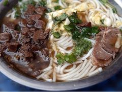 -花溪王记牛肉粉(四季花溪商场店)