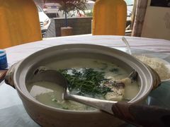 -天乐农家鱼头王(天目湖店)