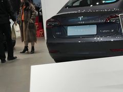-TESLA 特斯拉(上海太古汇体验店)