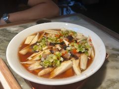 -绿茶餐厅(龙井船宴· 品牌总店)