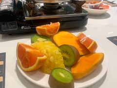 -金马门国际美食百汇(珞喻路店)