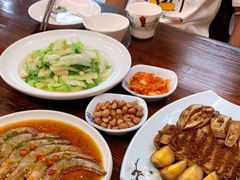 -赖厨潮汕砂锅粥