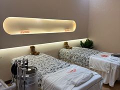 -百联奥特莱斯广场(南京店)