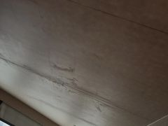 -上海滴水湖皇冠假日酒店