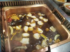 -老牌坊云南鱼豆花火锅(嵩山店)