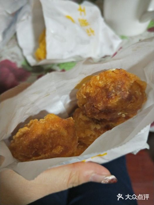 华莱士炸鸡汉堡(高沙物美店)唐扬鸡块图片