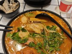 -肥汁米蘭香港米线(长宁来福士店)