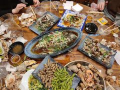 -老东镇啤酒屋海鲜加工·蒸汽海鲜·海鲜烧烤(台东店)