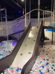 -塔塔王国·主题儿童游乐园(奥城商业广场店)