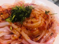 -丝路天山酒店(国际大巴扎店)